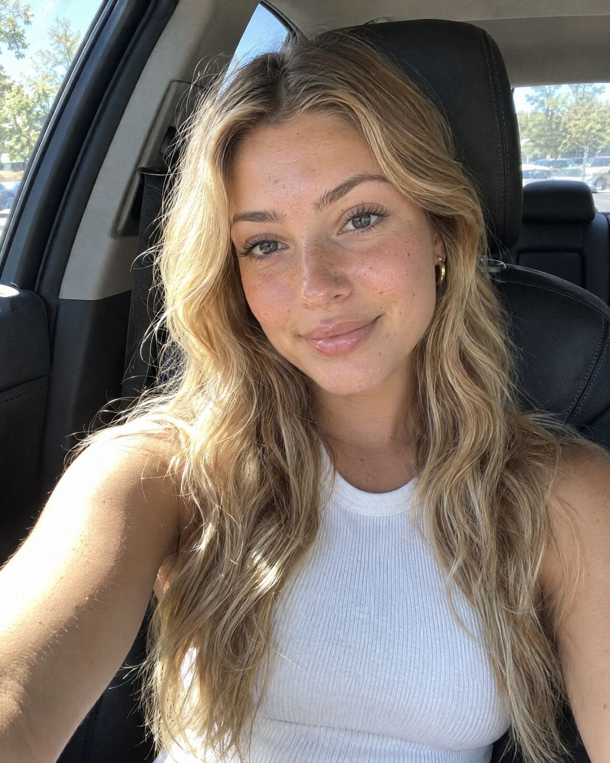 Selfie showing soft, natural-looking brows
